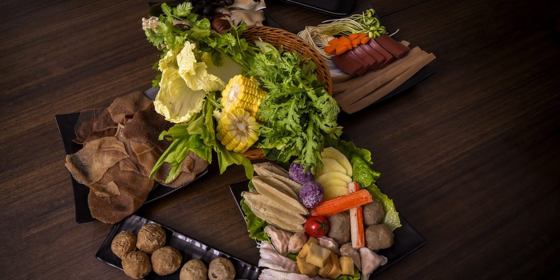 beef balls, hot pot, green vegetables