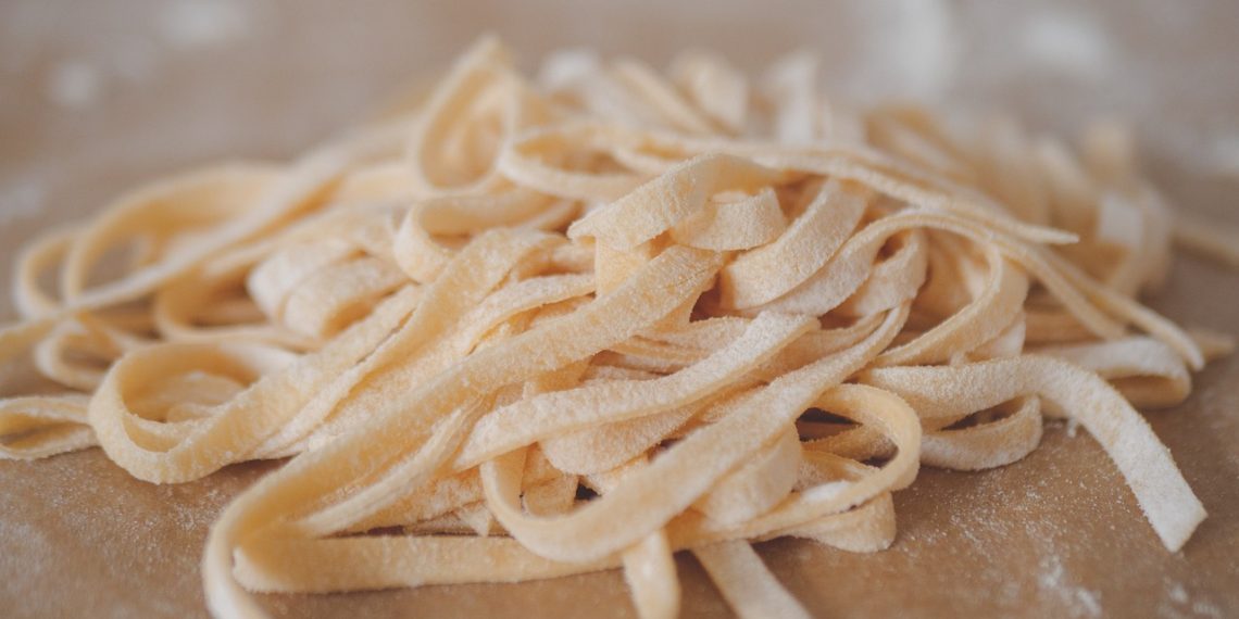 fettuccine, pasta, flour